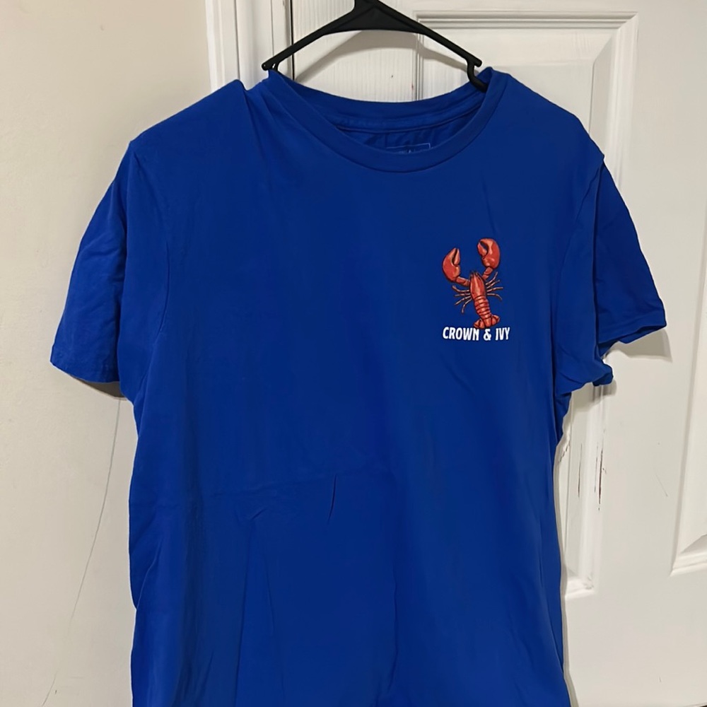 Crown and Ivy t shirt, men’s medium